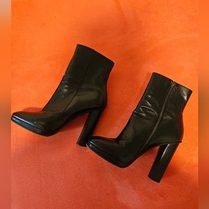 Dries Van Noten Black Leather Heeled Booties